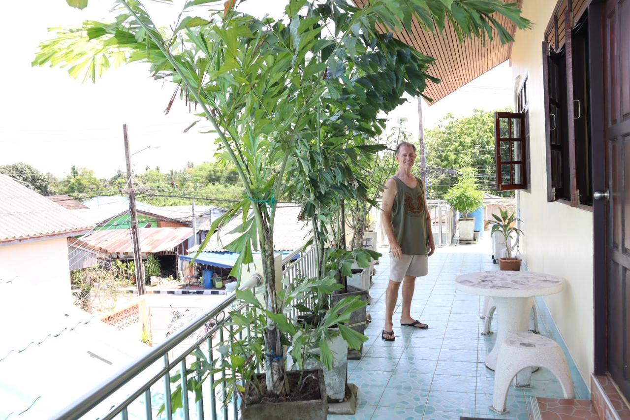 Ban Sulada Guest House Laem Ngop Eksteriør billede