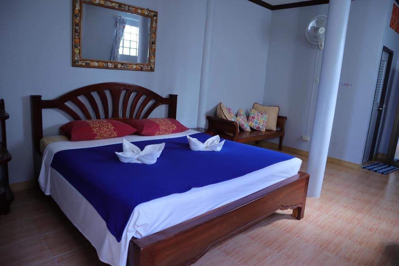 Ban Sulada Guest House Laem Ngop Eksteriør billede