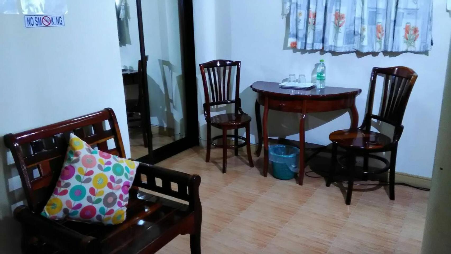 Ban Sulada Guest House Laem Ngop Eksteriør billede